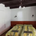 U Snovakov Tisovec