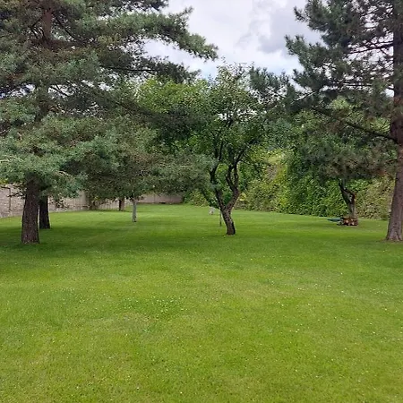 Landsted U Snovakov Tisovec